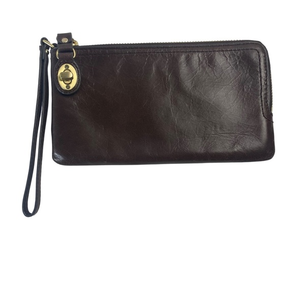 HOBO The Mila Wristlet Leather Bag Wallet in Chocolate Brown - Picture 1 of 9